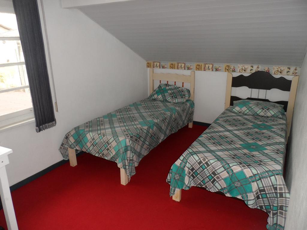 Austria Hostel & Pousada Blumenau Pokoj fotografie